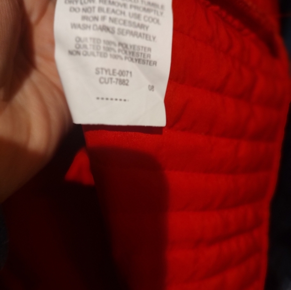 Women's red vest - Picture 5 of 5